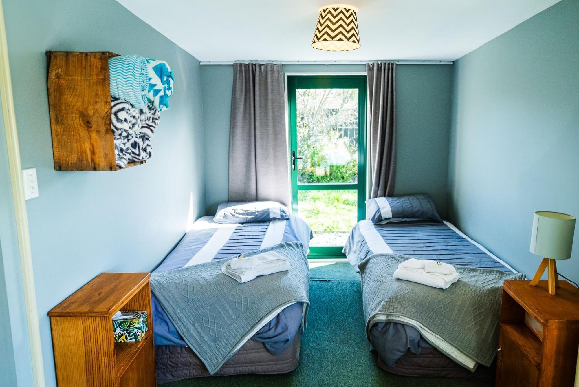 Pinedale Lodge & Apartment メスベン エクステリア 写真