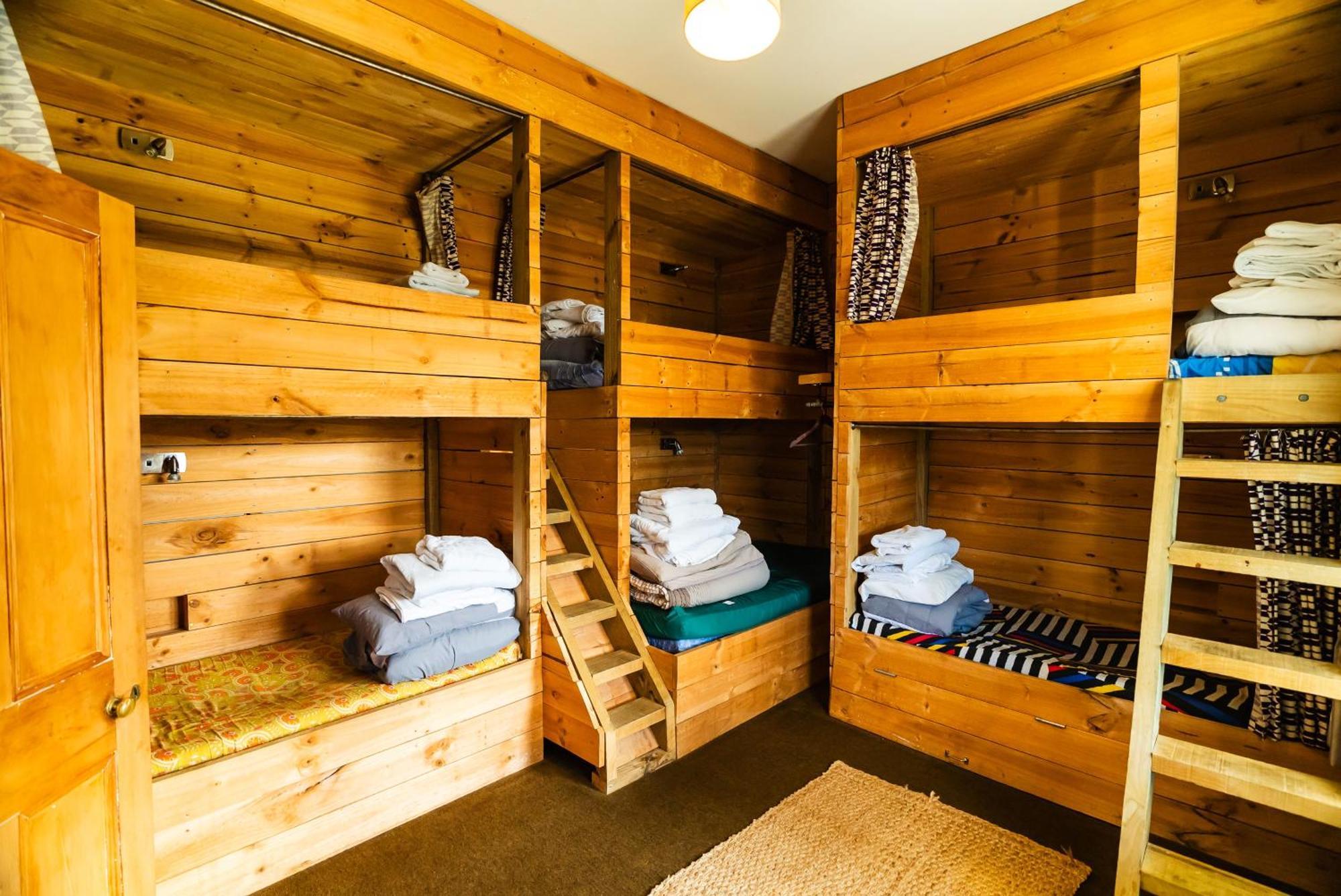 Pinedale Lodge & Apartment メスベン エクステリア 写真