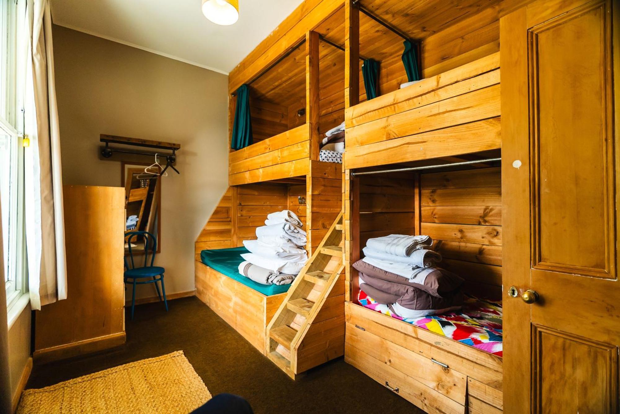 Pinedale Lodge & Apartment メスベン エクステリア 写真